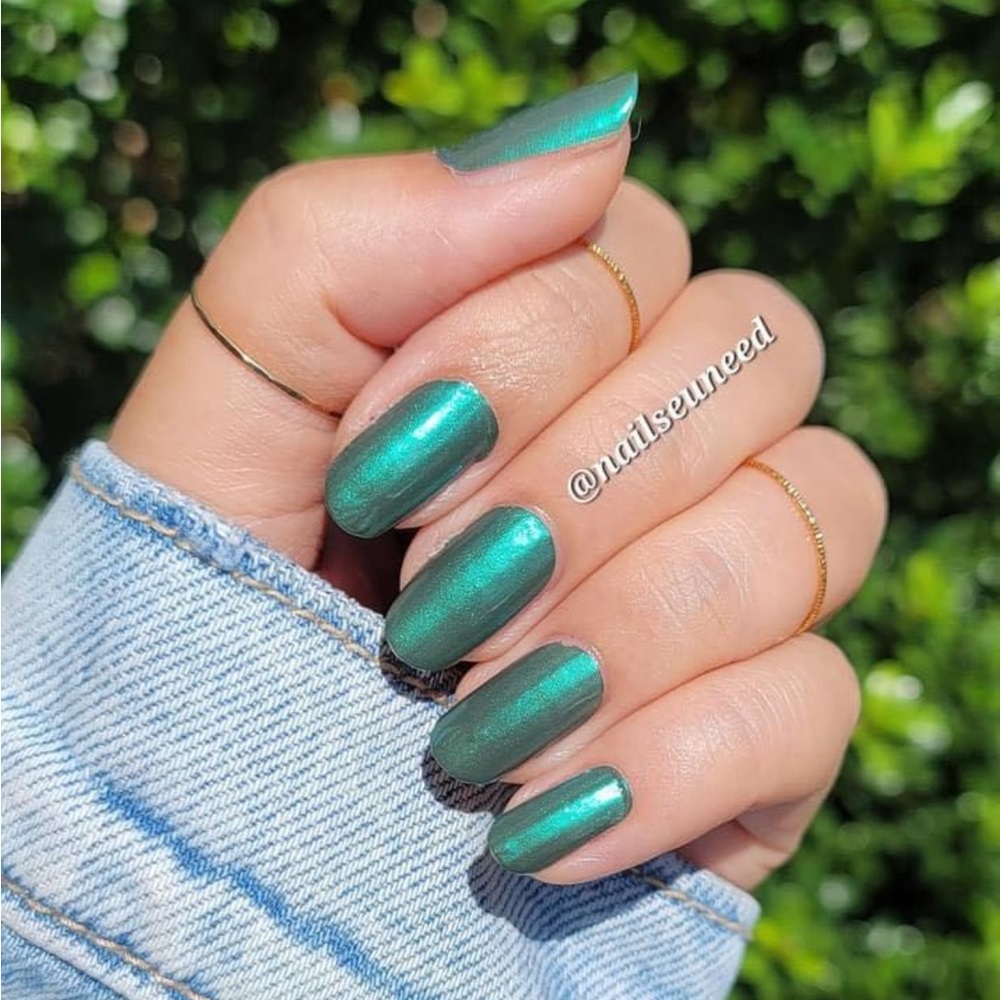 *Retired* Color Street: Emerald Satin | Green Jewel Tone Shimmer Fall Spring